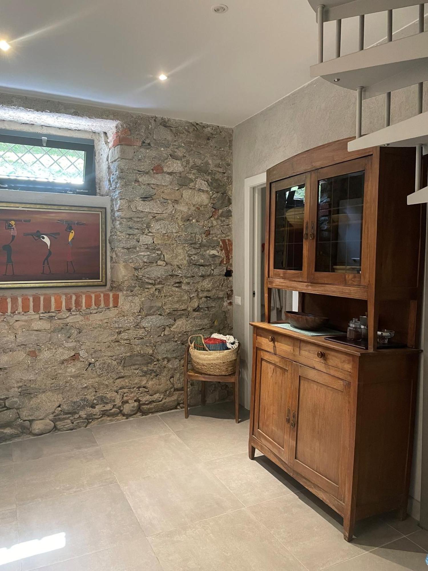 Villa Bacchetta - Stone Cottage Oleggio Castello Екстер'єр фото